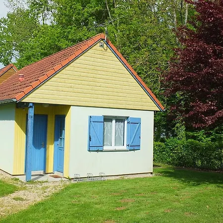 Au Bord Du Lac Hébergement de vacances Giffaumont-Champaubert